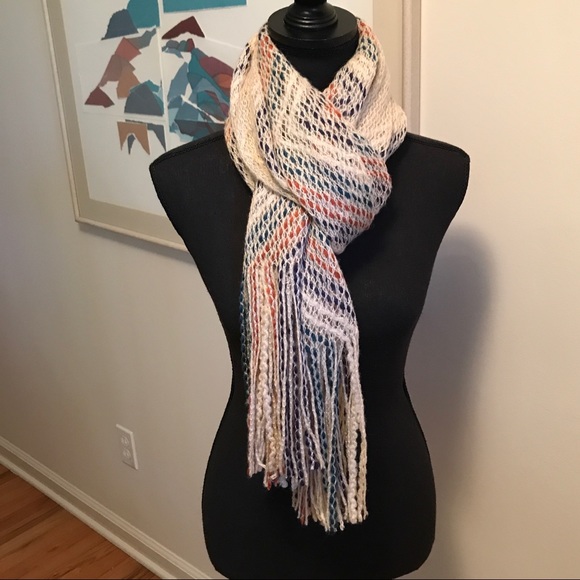 Large Open Weave Scarf/Wrap - Picture 2 of 7